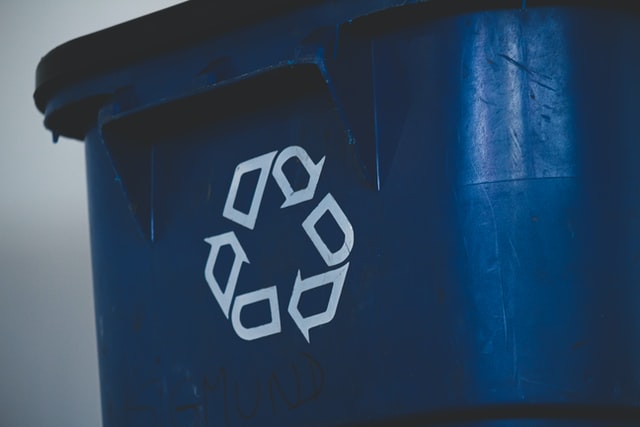 Szelektív hulladékgyűjtő - újrahasznosítás