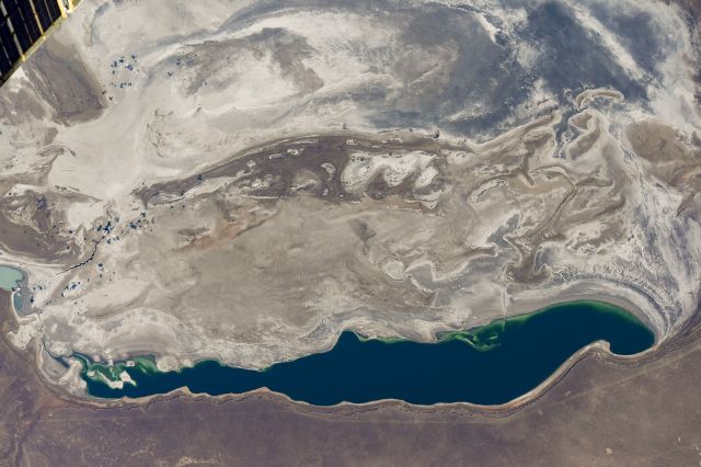 Az Aral-tó az űrből