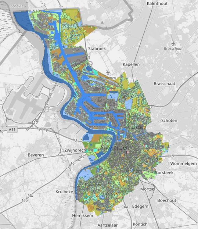 Példa a kék és a zöld infrastruktúra integratív kezelésére, Antwerpen esetében. Kép forrása: oppla.eu