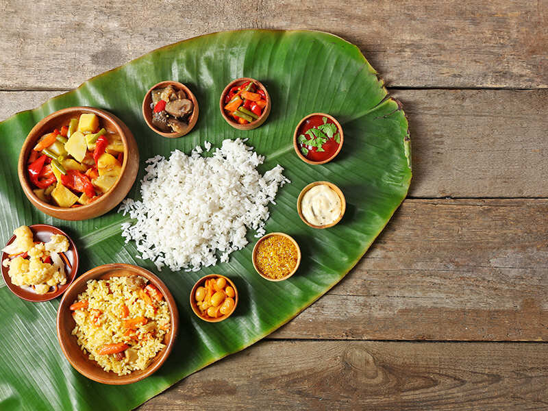 Indiában régóta főzik vagy tálalják az ételt banánlevélen, ami 100% organikus és környezetbarát. Kép forrása: timesofindia.com