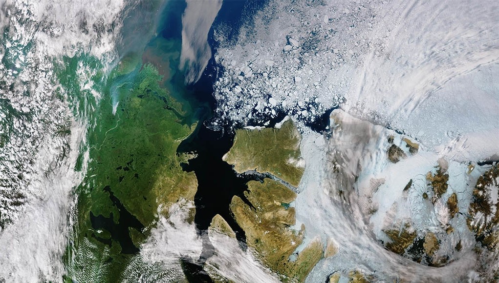 A Copernicus Sentinel-3 a kanadai sarkvidéki szigetvilág egy része felett repül. Kép forrása