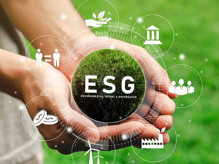 Kép: Az ESG kritériumok vizsgálata és az ESG tényezők döntéshozatalba való bevonása egyfajta okos stratégiát is kínálhat mind a befektetők mind a vállalatok számára.